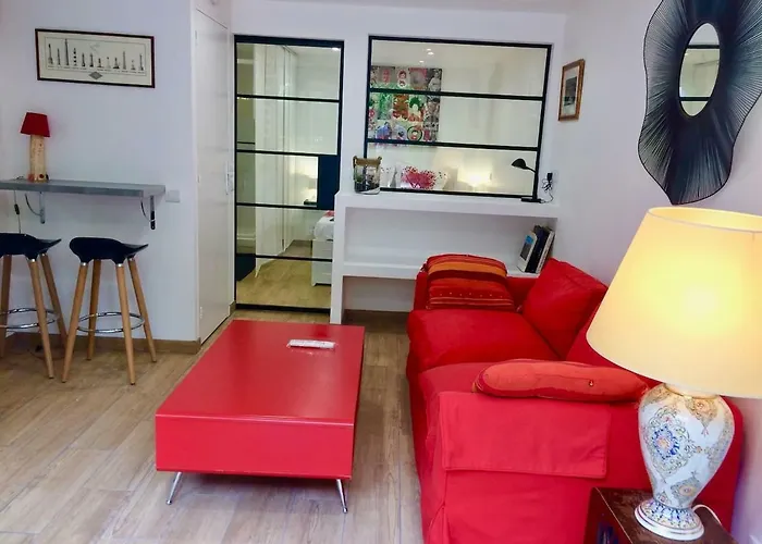 Suite Avec Terrasse Et Jardin Aux Portes De Paris